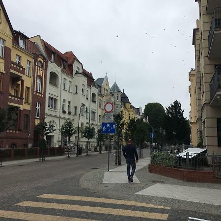 Przedwojenna Kamienica Lejlighed Świnoujście  Eksteriør billede