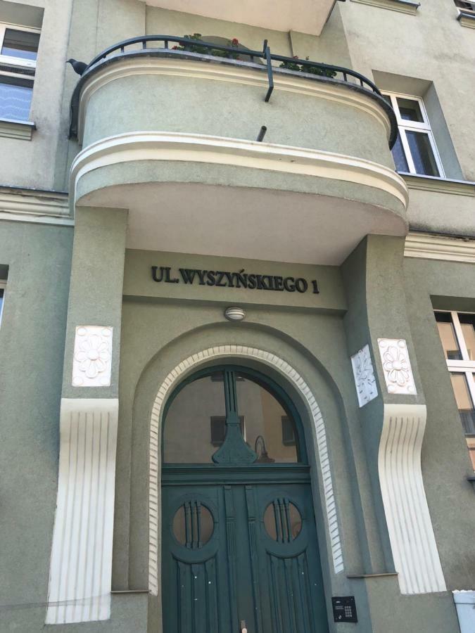 Przedwojenna Kamienica Lejlighed Świnoujście  Eksteriør billede